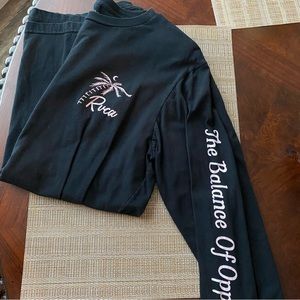 RVCA Men’s long sleeve tee - The Balance of Opposite